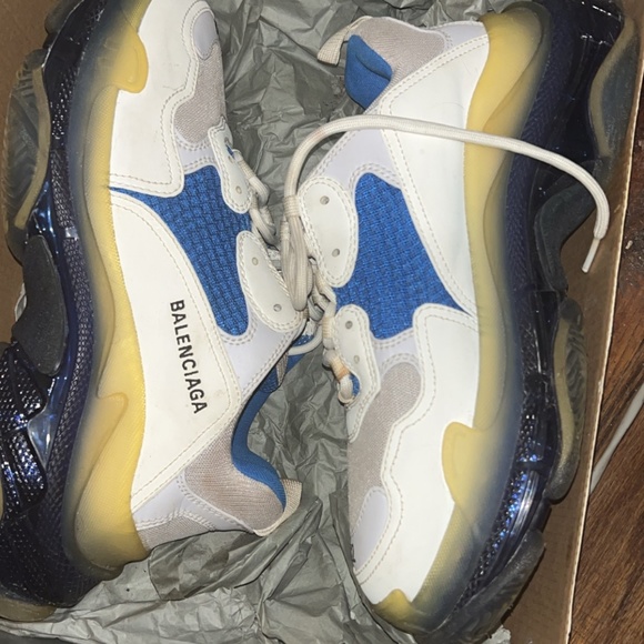 Bakebciaga Triple S - Picture 1 of 3